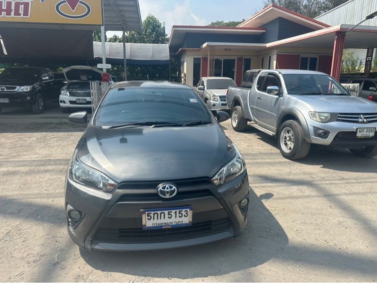 Toyota Yaris 2015 1.2 E Sedan เบนซิน ไม่ติดแก๊ส เกียร์อัตโนมัติ เทา รูปที่ 2