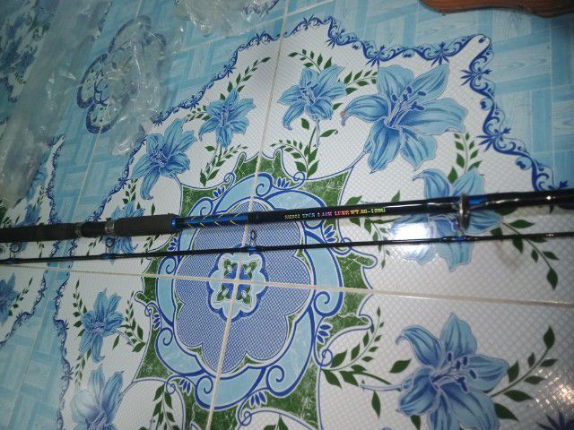 ขายครับรอกพร้อมกล่องกับคันเบ็ดหน้าดิน8ฟุต สนใจทักแชทดูรูปสินค้าเพิ่มเติมได้ครับไม่มีตำหนิมีแต่ฝุ่น ซื้อมาไม่เคยได้ไปตกแค่ลองใส่ประกอบ รูปที่ 3