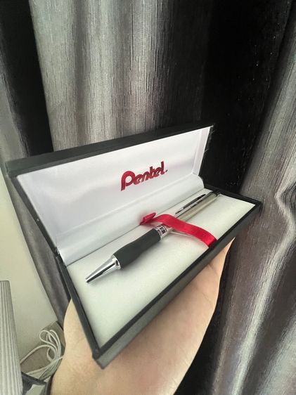 ปากกา Pentel พร้อมกล่อง  รูปที่ 2