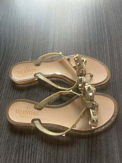 รองเท้าแตะ Valentino  รูปที่ 3