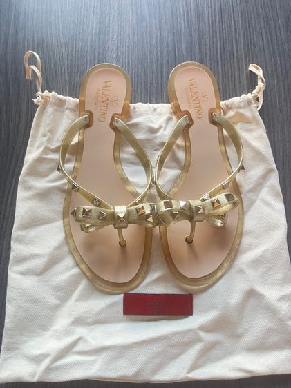 รองเท้าแตะ Valentino  รูปที่ 5