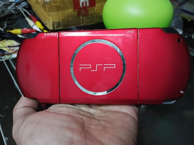 Sony PSP-3000 สีแดง (Red Metallic) รูปที่ 9
