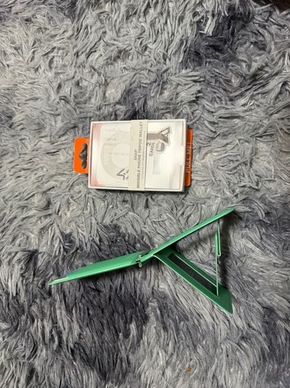 MOFT SNAP INVISIBLE PHONE TRIPOD WALLET (MOVAS) ขาตั้งพร้อมที่เก็บบัตรสำหรับ SMARTPHONE แบบแม่เหล็ก รูปที่ 2