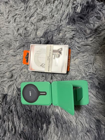 MOFT SNAP INVISIBLE PHONE TRIPOD WALLET (MOVAS) ขาตั้งพร้อมที่เก็บบัตรสำหรับ SMARTPHONE แบบแม่เหล็ก