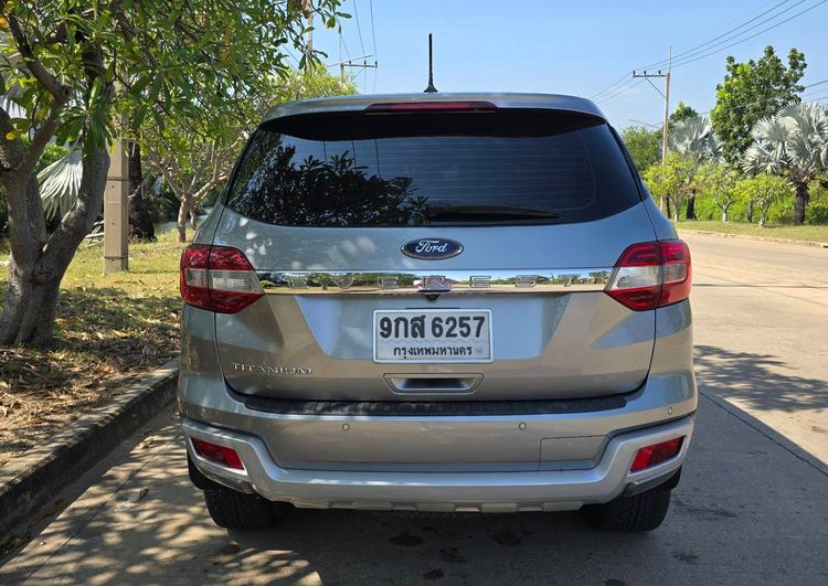 Ford Everest 2020 2.0 Turbo Titanium+ Utility-car ดีเซล ไม่ติดแก๊ส เกียร์อัตโนมัติ บรอนซ์เงิน รูปที่ 4