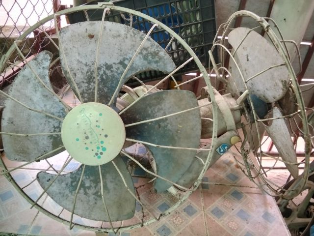 ขายพัดลมเพดานปกติ ถอดออกทำบ้านใหม่ไม่ได้ใช้คับ รูปที่ 5