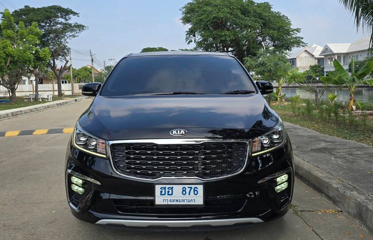 Kia Grand Carnival 2019 2.2 SXL Utility-car ดีเซล ไม่ติดแก๊ส เกียร์อัตโนมัติ ดำ รูปที่ 2