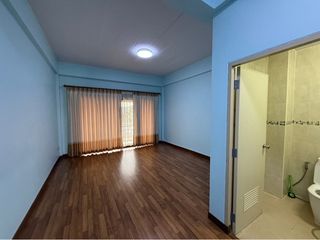 อาคารพาณิชย์ 3 ชั้น