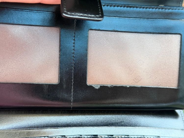 Guy Laroche มือสอง กระเป๋าสตางค์ใบยาว 3 พับ หนังแท้ สีดำ พร้อมกล่อง รูปที่ 3