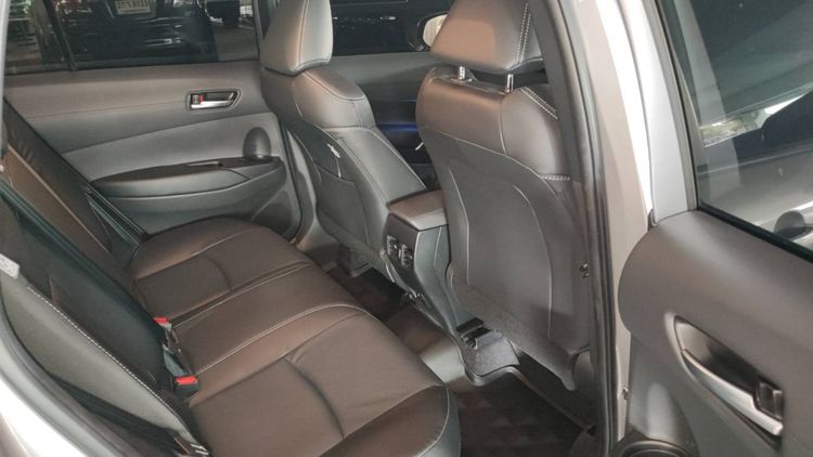 Toyota Corolla Cross 2022 1.8 HEV Premium Utility-car ไฮบริด ไม่ติดแก๊ส เกียร์อัตโนมัติ บรอนซ์เงิน รูปที่ 2