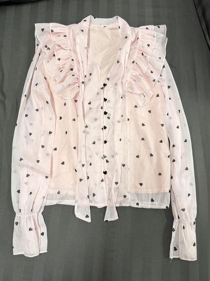 เสื้อผู้หญิง