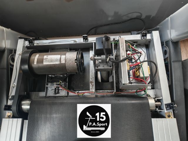 ช่างเปลี่ยนสายพานลู่วิ่งไฟฟ้าSpirit XT185 ช่างซ่อมลู่วิ่งไฟฟ้านวมินทร์68 ซ่อมได้ทุกรุ่น ทุกยี่ห้อ ทุกอาการ บริการถึงบ้านท่านทั่วไทย รูปที่ 2