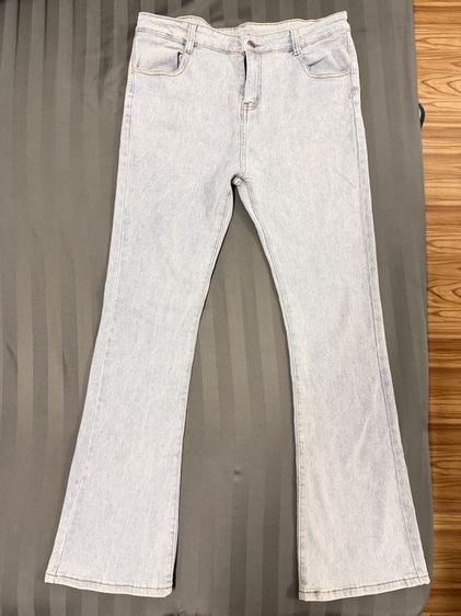 กางเกงยีนส์ขาม้า