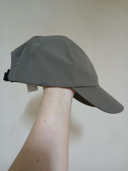 หมวกยูนิโคล่ สีเขียว