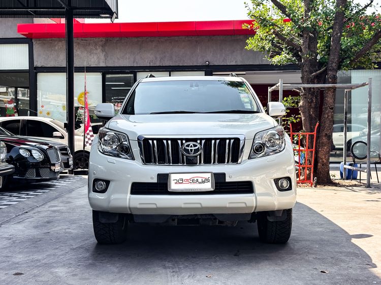 Toyota Land Cruiser Prado 2011 3.0 D4D 4WD Utility-car ดีเซล เกียร์อัตโนมัติ ขาว รูปที่ 2