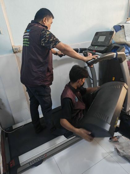 ช่างซ่อมลู่วิ่งไฟฟ้าLifespan​TR5000i ช่างซ่อมลู่วิ่งไฟฟ้าพระโขนง​ ซ่อมได้ทุกรุ่น​ ทุกยี่ห้อ​ ทุกอาการบริการถึงบ้านท่านทั่วไทย รูปที่ 3