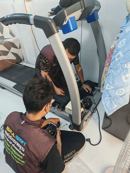 ช่างซ่อมลู่วิ่งไฟฟ้าLifespan​TR5000i ช่างซ่อมลู่วิ่งไฟฟ้าพระโขนง​ ซ่อมได้ทุกรุ่น​ ทุกยี่ห้อ​ ทุกอาการบริการถึงบ้านท่านทั่วไทย รูปที่ 5