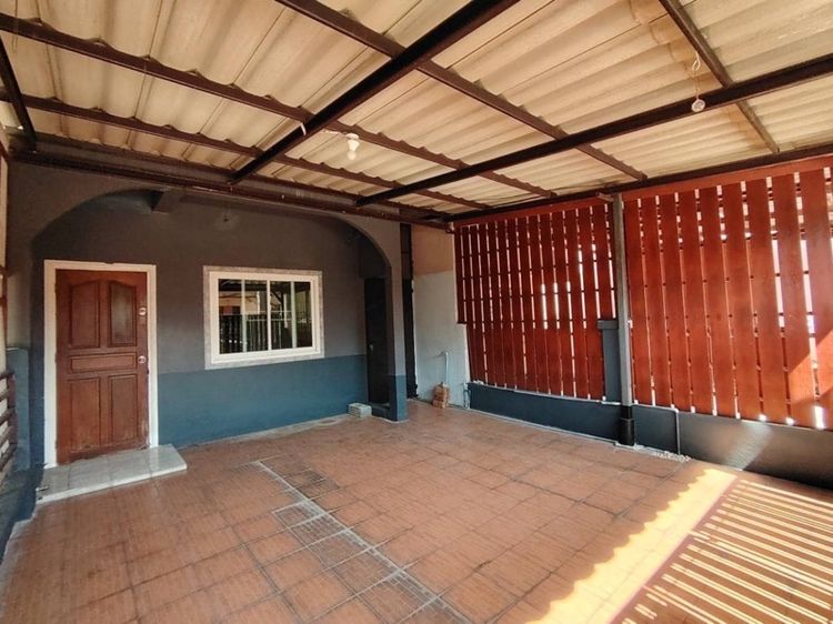 ตกแต่งครบ ไม่ใช่ ขายด่วนทาวน์เฮ้าส์ 2 ชั้น รูปที่ 2