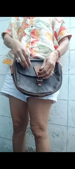 กระเป๋าถือสะพายหลัยส์จูนเลิกผลิตแล้ว รูปที่ 7