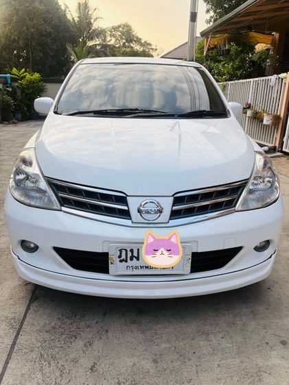 รถ Nissan Tiida 1.8 G สี ขาว