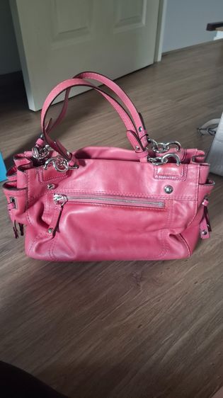 กระเป๋าสะพาย ยี่้ห้อ COACH  ของแท้ ไม่เคยใช้