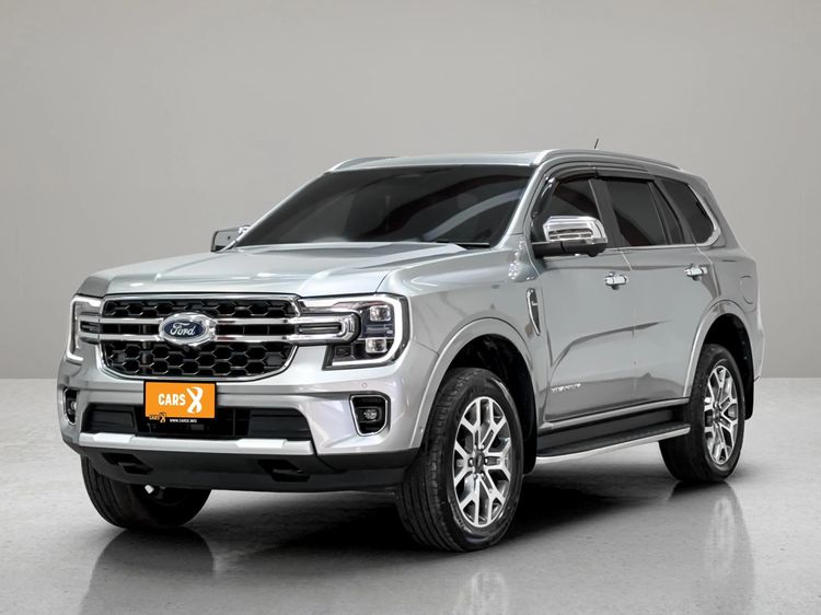 รถ Ford Everest 2.0 Titanium Plus 4WD สี บรอนซ์เงิน