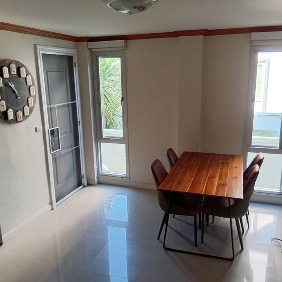 Sansiri สร้างเสร็จก่อน 2010 ตกแต่งครบ ไม่ใช่ ทาวน์โฮม 3 ชั้น รูปที่ 2