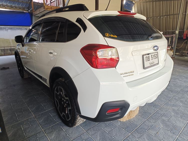 Subaru XV 2013 2.0 4WD Utility-car เบนซิน เกียร์อัตโนมัติ ขาว รูปที่ 3