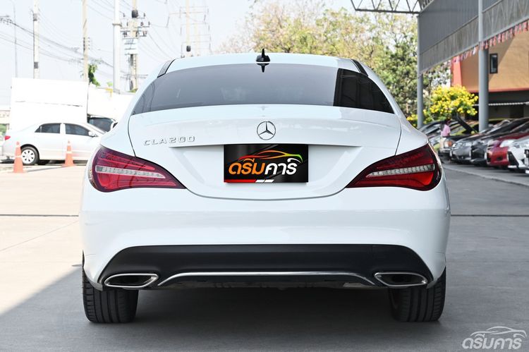 Mercedes-Benz CLA-Class 2017 CLA200 Sedan เบนซิน ไม่ติดแก๊ส เกียร์อัตโนมัติ ขาว รูปที่ 4