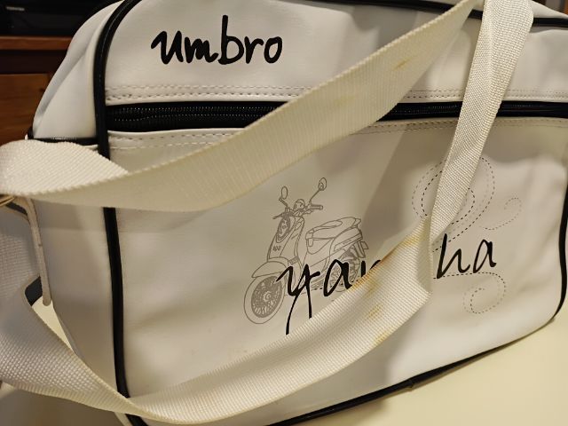 กระเป๋าสะพาย Yamaha umbro รูปที่ 3