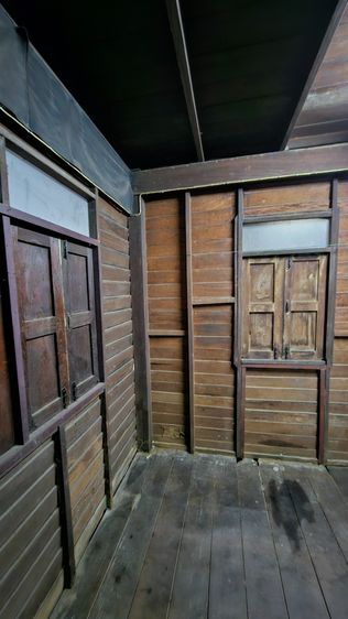 ไม้เก่า รูปที่ 4