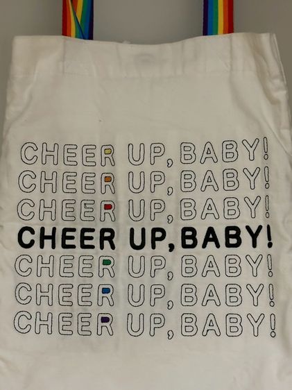 กระเป๋า popmart pride month แท้ รูปที่ 4