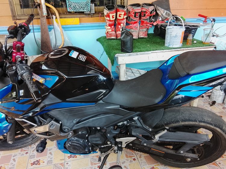 รถจักรยานยนต์ kawasaki z400 รูปที่ 11