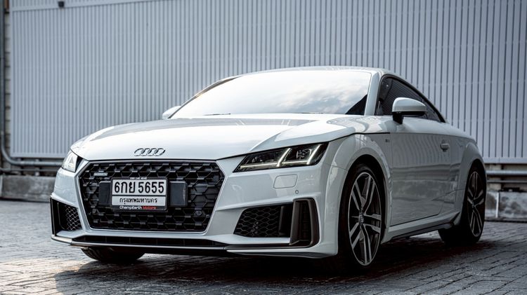 Audi Audi TT  2020 2.0 TFSI Quattro S Line 4WD Sedan เบนซิน ไม่ติดแก๊ส เกียร์อัตโนมัติ ขาว รูปที่ 3