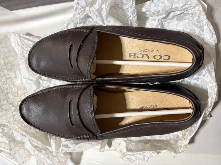 รองเท้าหรู สภาพดี ยี่ห้อดัง รูปที่ 3