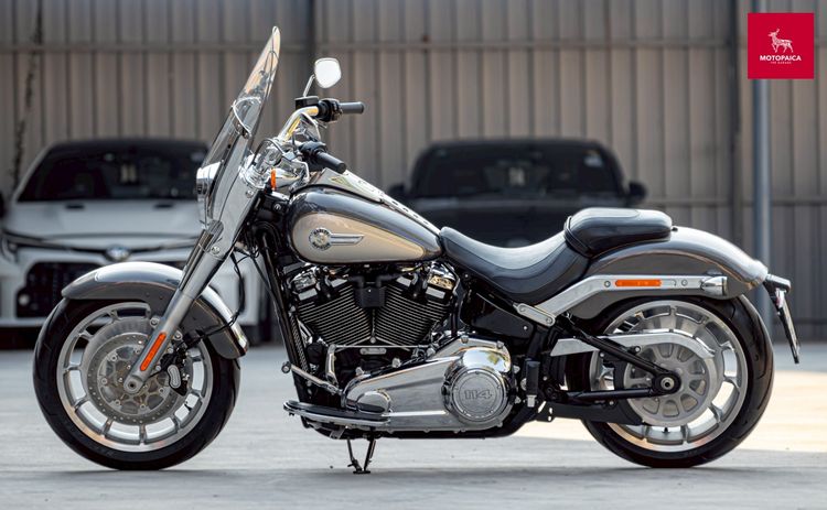 HD Fatboy114 ปี2023 ตัวใหม่ สีทูโทน วิ่งน้อย800Mi. ท่อVance and Hines รูปที่ 4