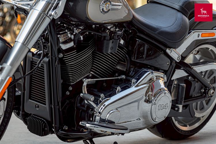 HD Fatboy114 ปี2023 ตัวใหม่ สีทูโทน วิ่งน้อย800Mi. ท่อVance and Hines รูปที่ 9