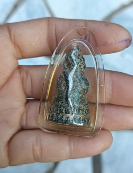 พระเก่าในกรอบพลาสติก 1 องค์ รูปที่ 2