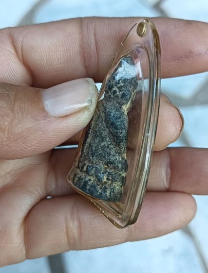 พระเก่าในกรอบพลาสติก 1 องค์ รูปที่ 4