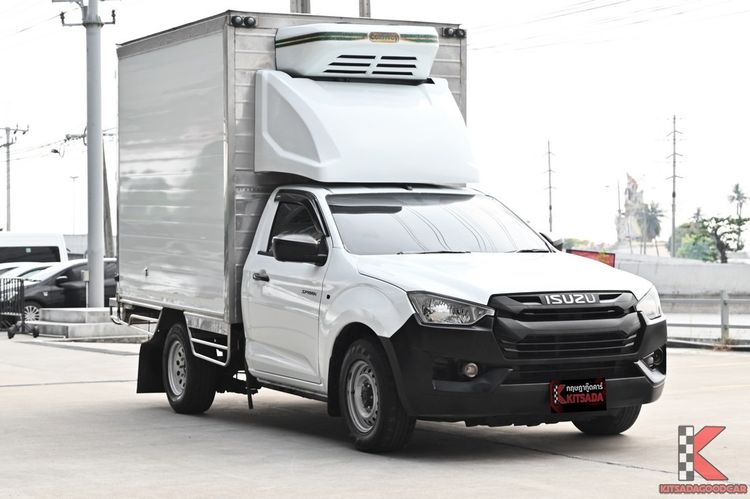 รถ Isuzu D-MAX 1.9 B สี ขาว