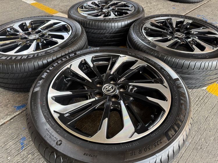 Toyota Corolla Cross GR Sport 18 นิ้ว Top 🔥 รูปที่ 3