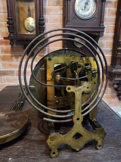 เครื่องนาฬิกาโบราณ รูปที่ 5