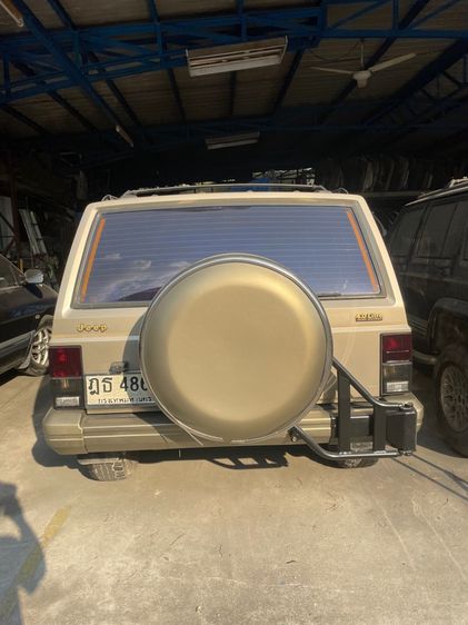 รถ Jeep Cherokee 4.0 Limited 4WD สี ดำ