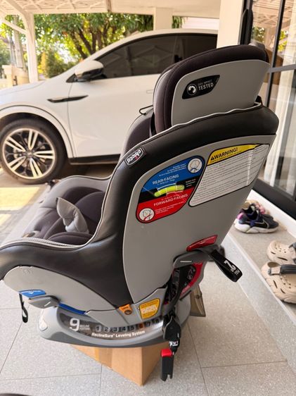 Chicco NextFit iX Convertible Car Seat รูปที่ 4