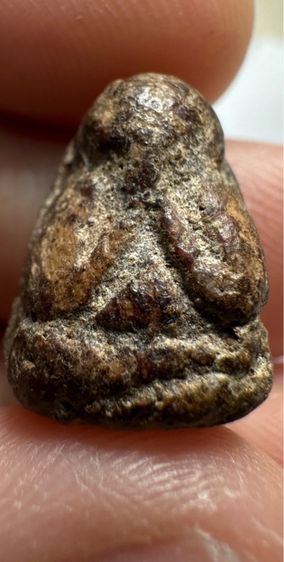 พระปิดตาพิมพ์แจกแม่ครัวหลวงพ่อแก้ววัดเครือวัลย์ รูปที่ 2