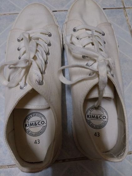 รองเท้าผ้าใบ รูปที่ 2