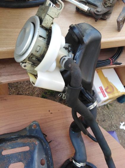 ถัง​น้ำมัน​ปั้ม​ติ๊ก​ฝา​ถัง​ฟีลา​โน่​และ​ฟ​ี​โอ​เล่​ รูปที่ 8