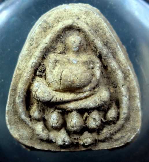 พระสังกัจจายน์กรุวัดเงินคลองเตย