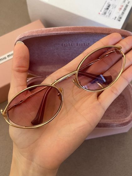 แว่น miu miu รูปที่ 5