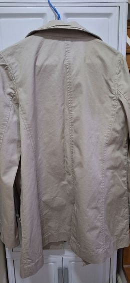 เสื้อแจ็คเก๊ต สีเบจ สภาพดี อก 38 เสื้อยาว 27 รูปที่ 3